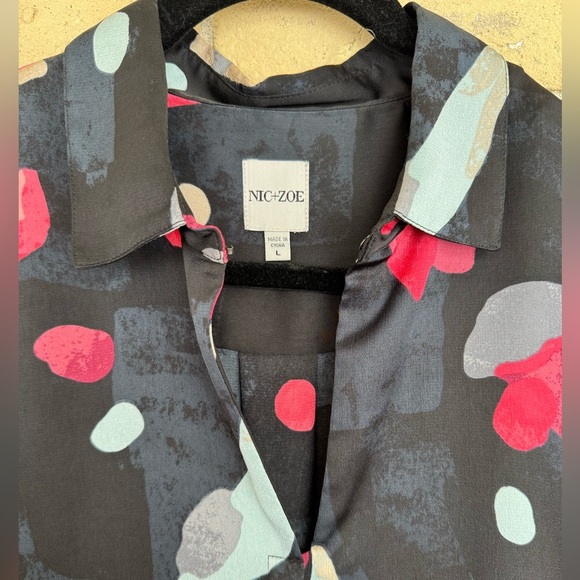 New NIC+ZOE Patterned Blouse - Picture 2 of 3